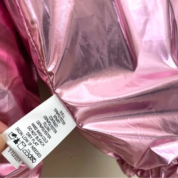 Pink sequin puffer jacket- size Small in women’s. Reversible foil pink - Picture 6 of 9